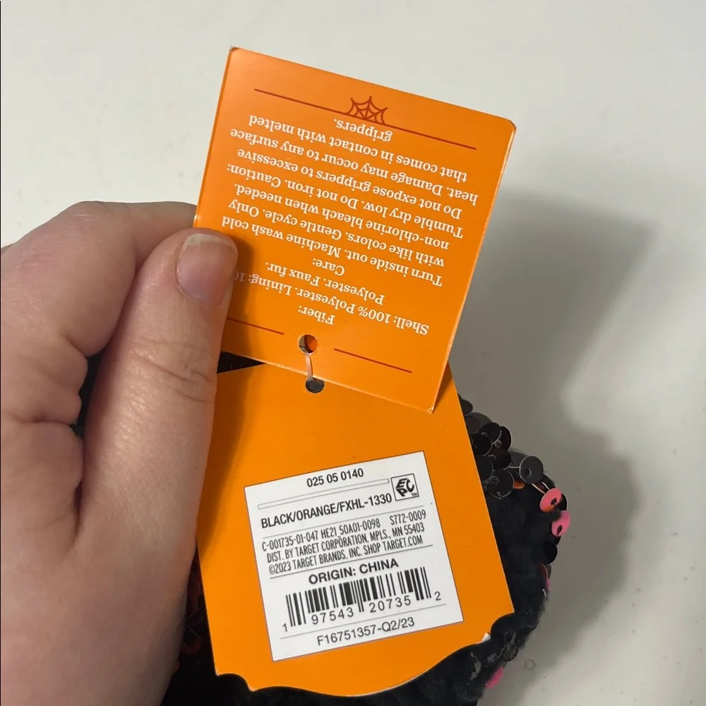 Hyde and Eek Boutiqe Small/Medium Black Orange Cat Sequin Grippy Slipper NWT